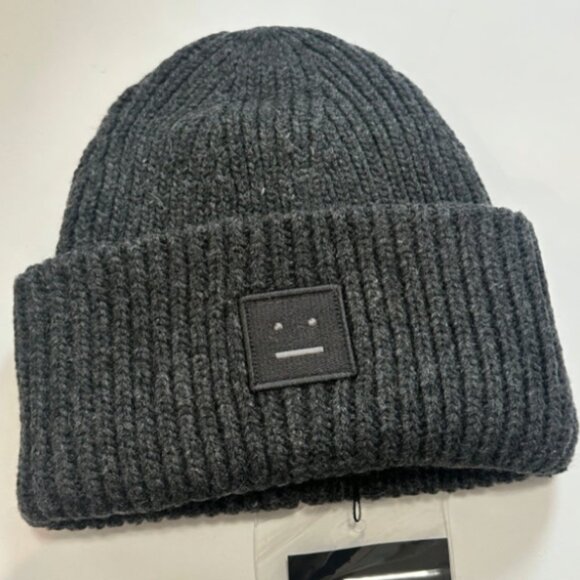 Women's Rib Knit Beanie Hat Black - Picture 2 of 4